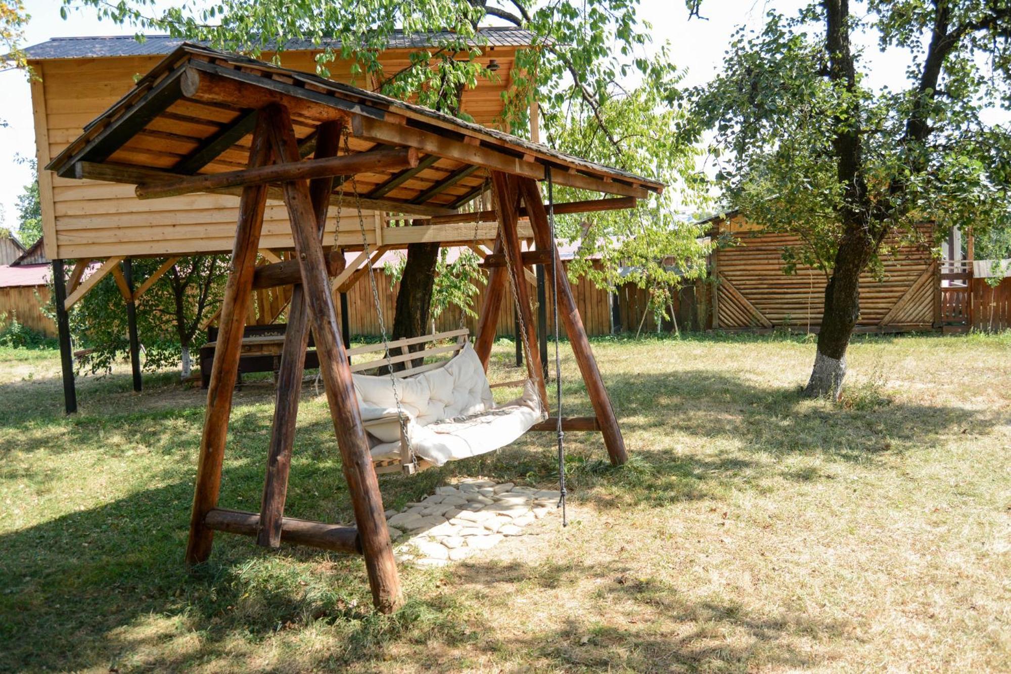 Casa Humulesti, Fii Vecinul Lui Ion Creanga Villa Târgu Neamț Exteriör bild
